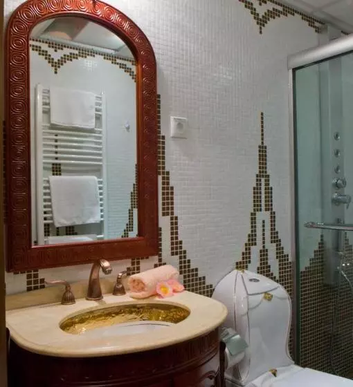 Amira Boutique Hotel Hévíz Wellness & Spa