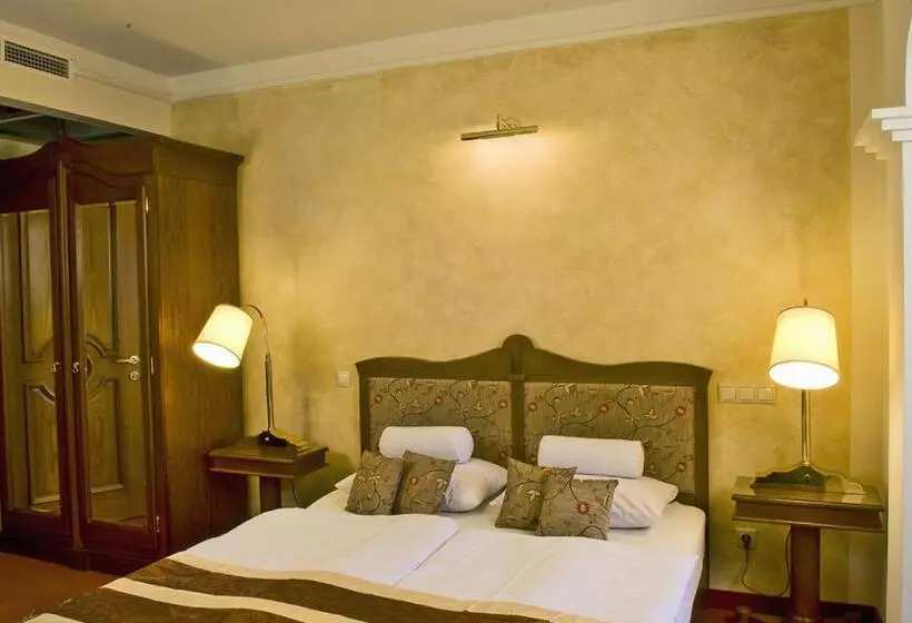 Amira Boutique Hotel Hévíz Wellness & Spa