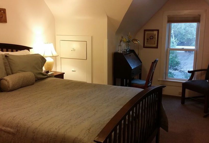 Briar Rose Bed & Breakfast