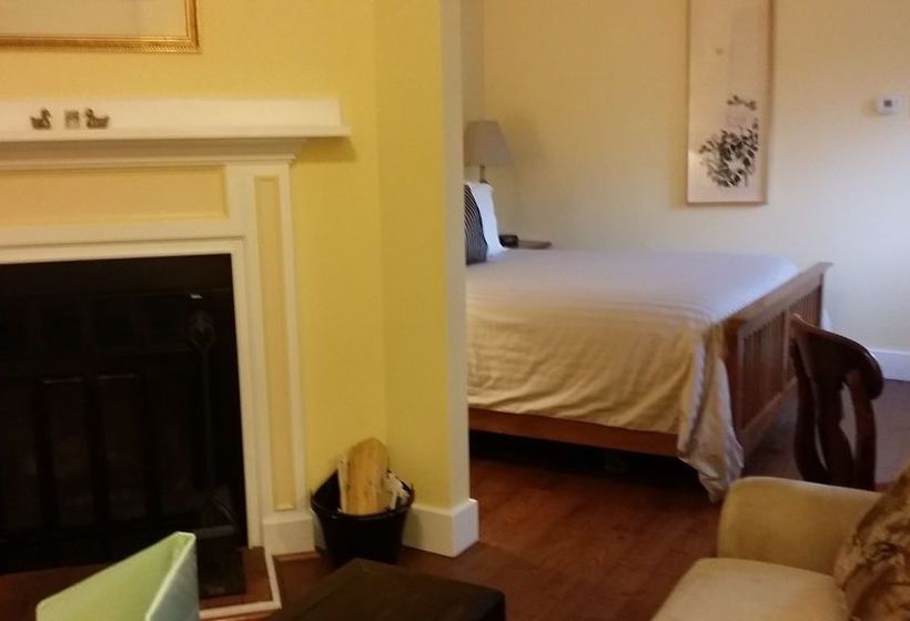 Briar Rose Bed & Breakfast