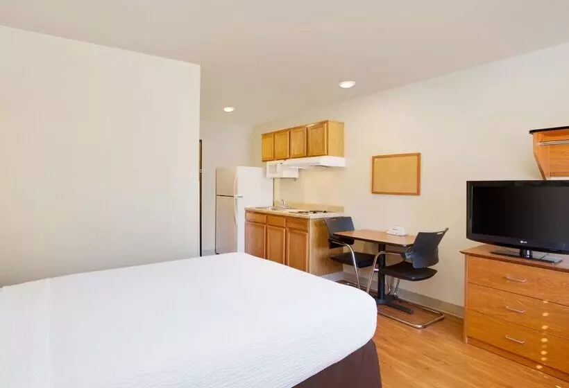 Hotelli Extended Stay America Select Suites  Birmingham  Pelham