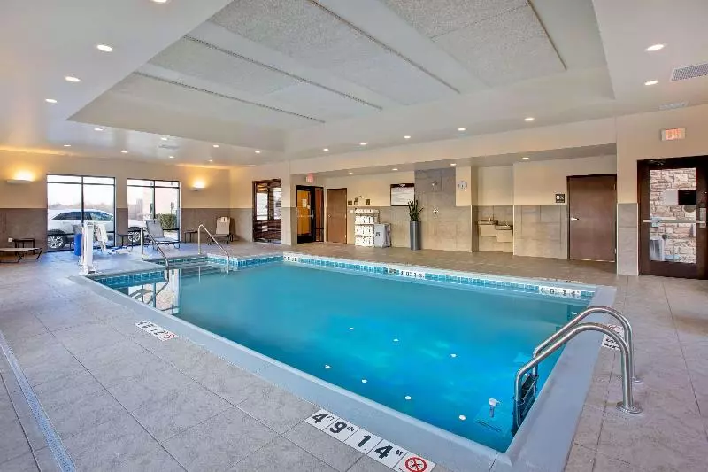 호텔 Hampton Inn Dekalb, Il