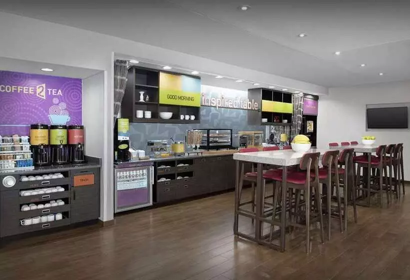 ホテル Home2 Suites By Hilton Greensboro Airport, Nc