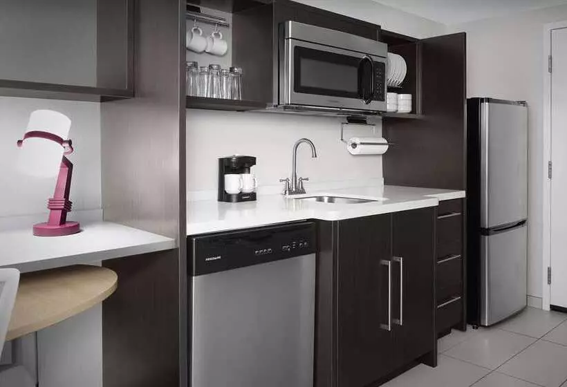 ホテル Home2 Suites By Hilton Greensboro Airport, Nc