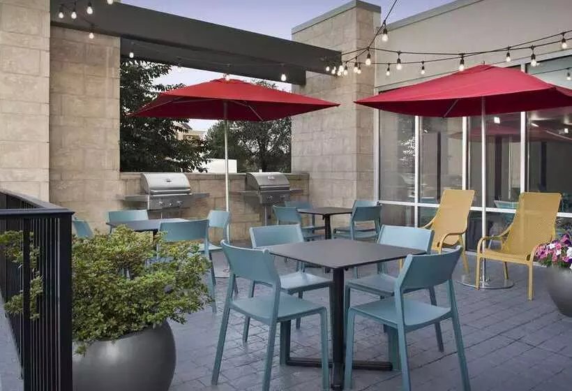 ホテル Home2 Suites By Hilton Greensboro Airport, Nc