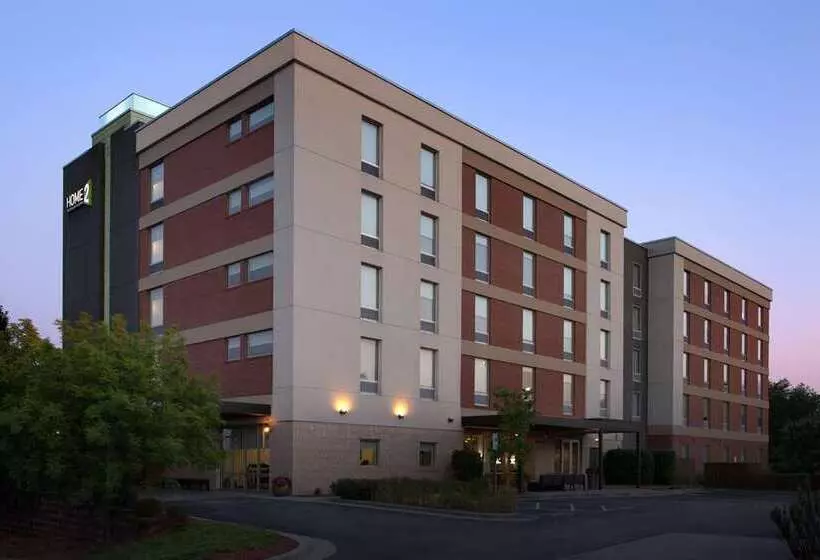 ホテル Home2 Suites By Hilton Greensboro Airport, Nc