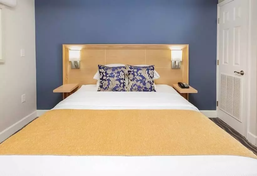 Hotelli Seaside Amelia Inn  Amelia Island