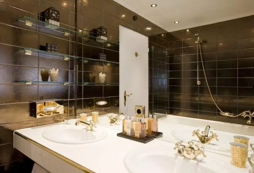 A Rosa Collection Hotel Thurnher S Alpenhof