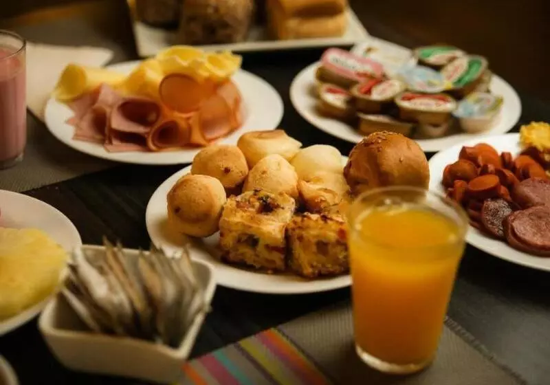 ホテル Rede Andrade Vivaldi