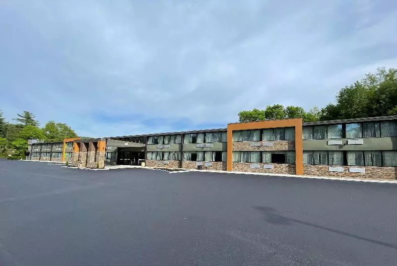 Hotelli Wingate By Wyndham Lake George