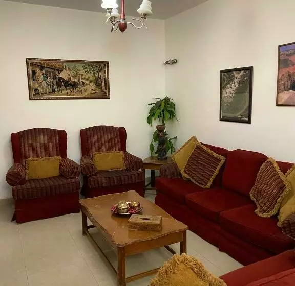 Ghishan’s #2 Apartment
