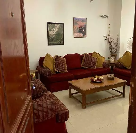 Ghishan’s #2 Apartment