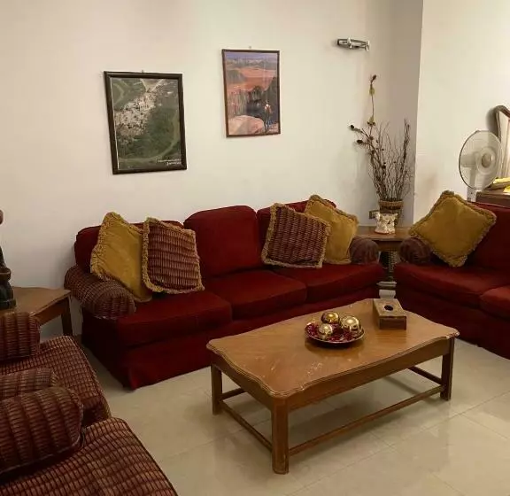 Ghishan’s #2 Apartment