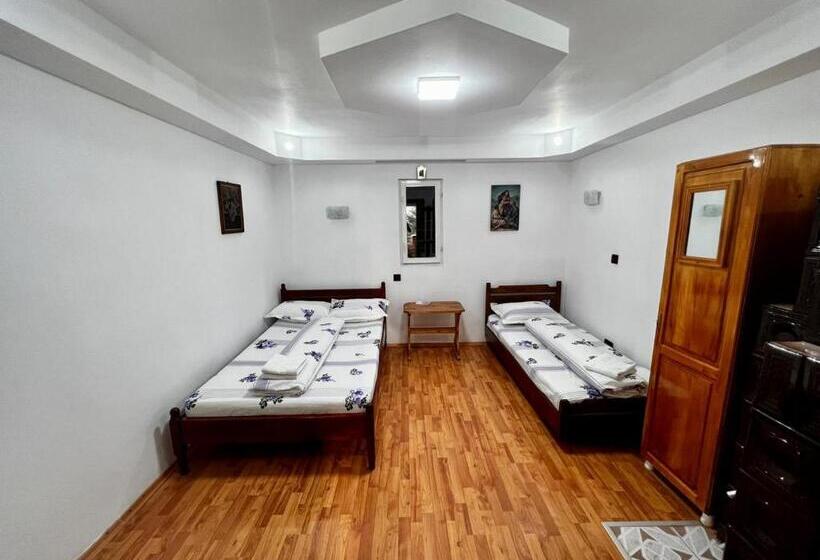 Pensjonat Casa Cu Lavandă