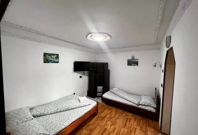 Majatalo Casa Cu Lavandă