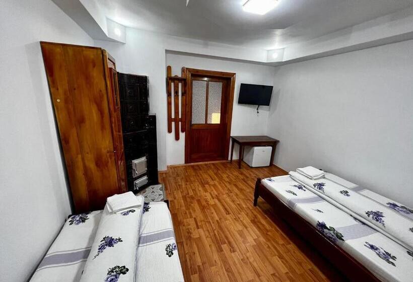 Pensjonat Casa Cu Lavandă