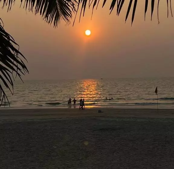 リゾートホテル Happy Shack Beach And Wooden Huts