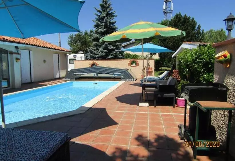 Aamiaismajoitus (B&B) Galinat