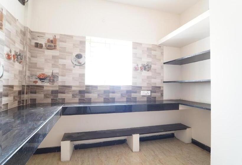 Hotel Honey Residency Airport Codissia Stay