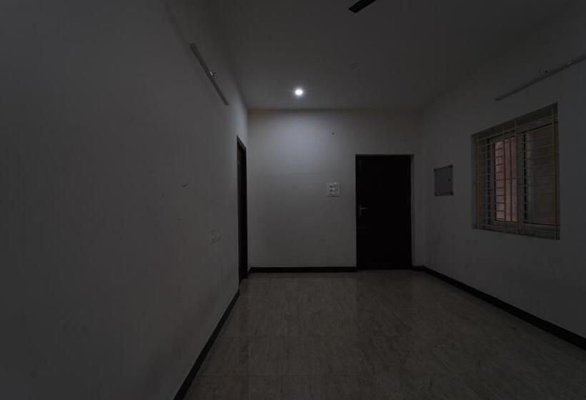 Hotel Honey Residency Airport Codissia Stay