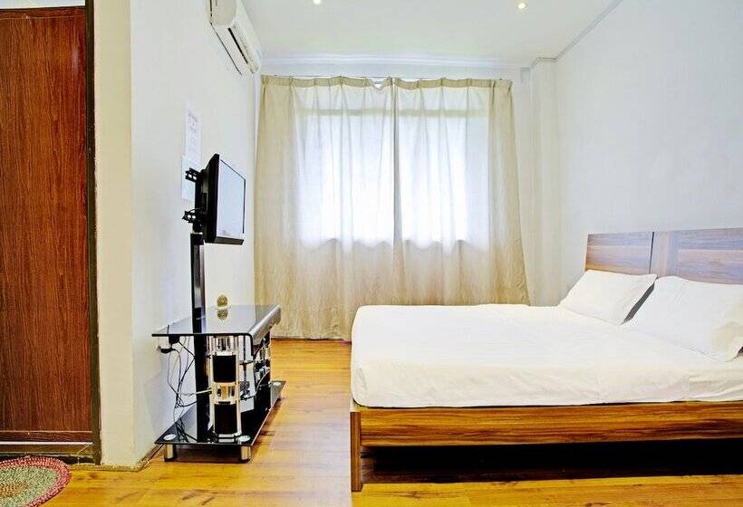 فندق Oyo 90597 Delightful Holiday Inn