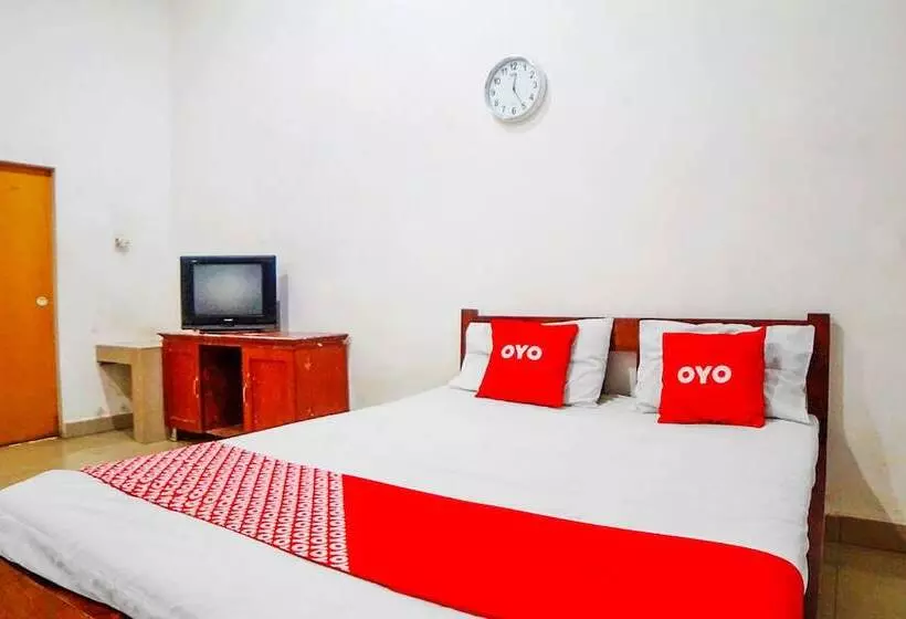 ホテル Oyo 91647 Sanina Residence