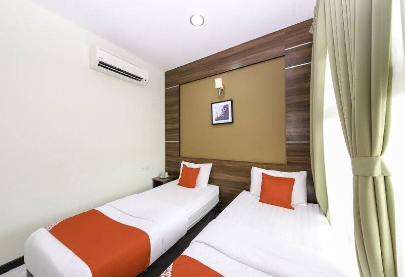 Capital O 812 Hotel Smc Seksyen 13