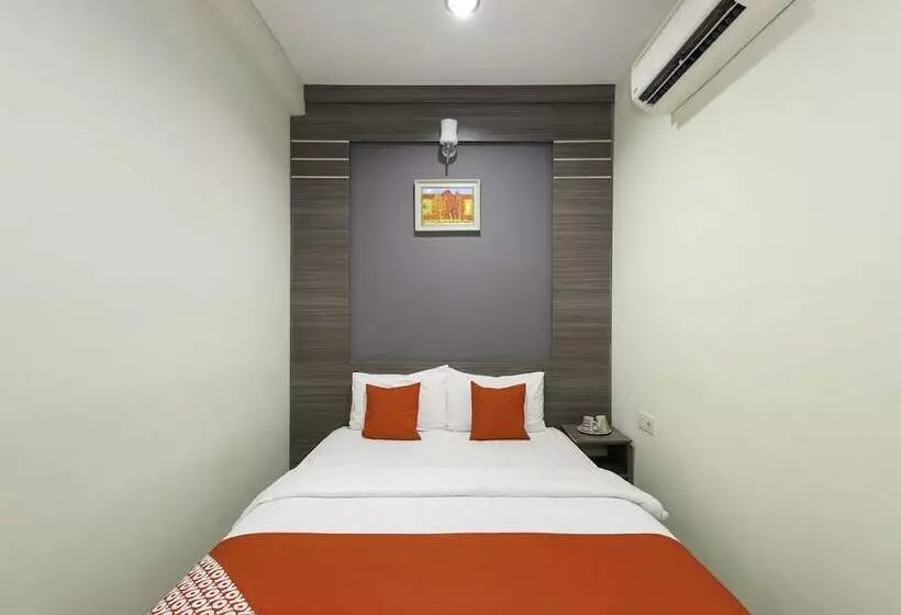 Capital O 812 Hotel Smc Seksyen 13