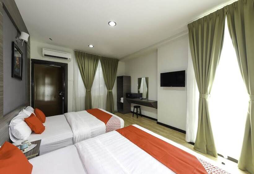 Capital O 812 Hotel Smc Seksyen 13
