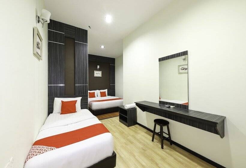 Capital O 812 Hotel Smc Seksyen 13