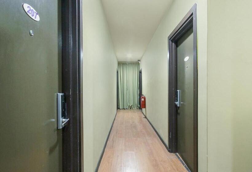 Capital O 812 Hotel Smc Seksyen 13