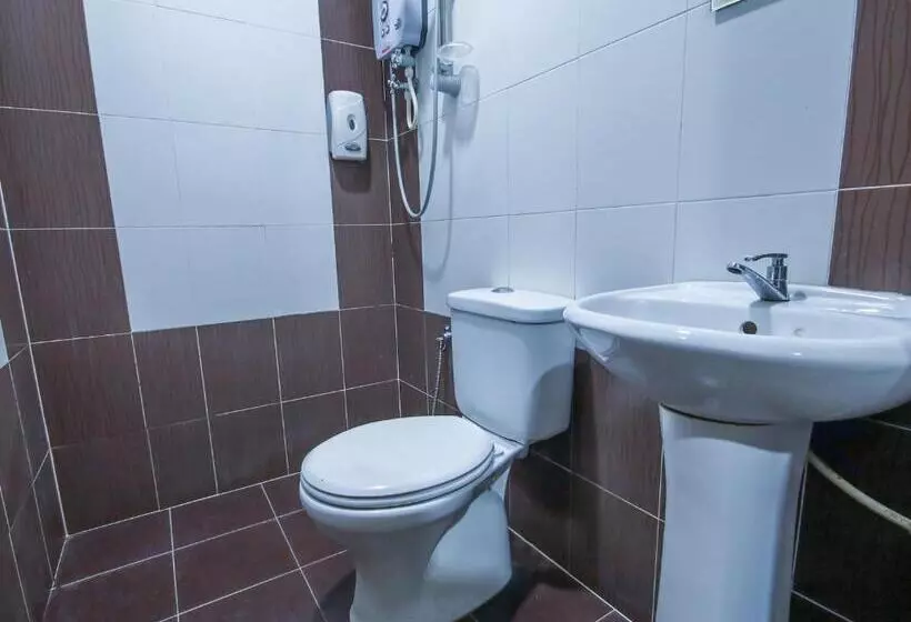 Capital O 812 Hotel Smc Seksyen 13