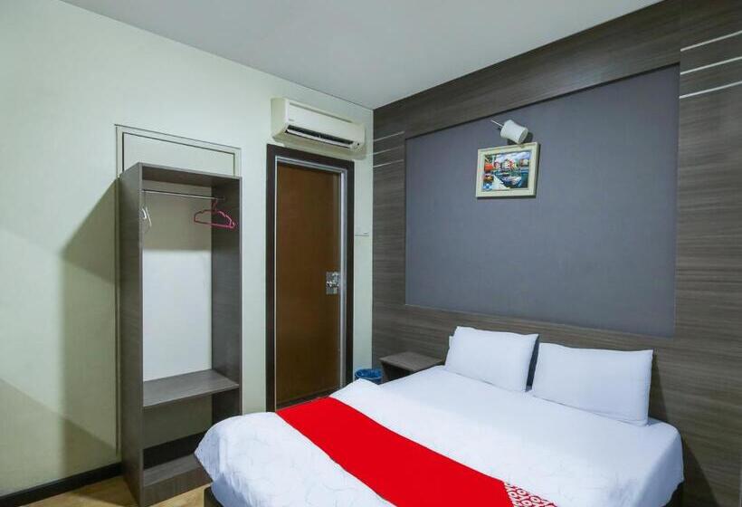 Capital O 812 Hotel Smc Seksyen 13