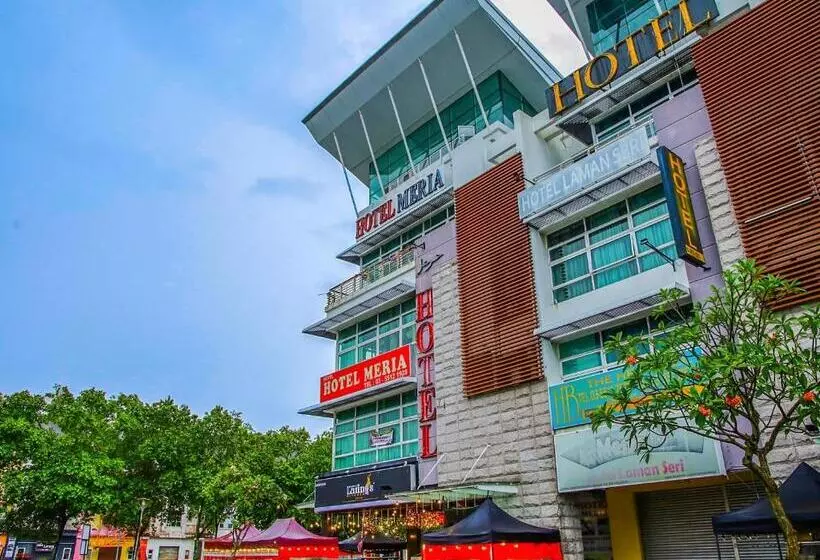 Capital O 812 Hotel Smc Seksyen 13