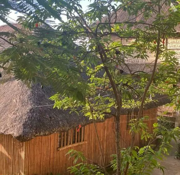 Rustique Rue Mabini Hostel