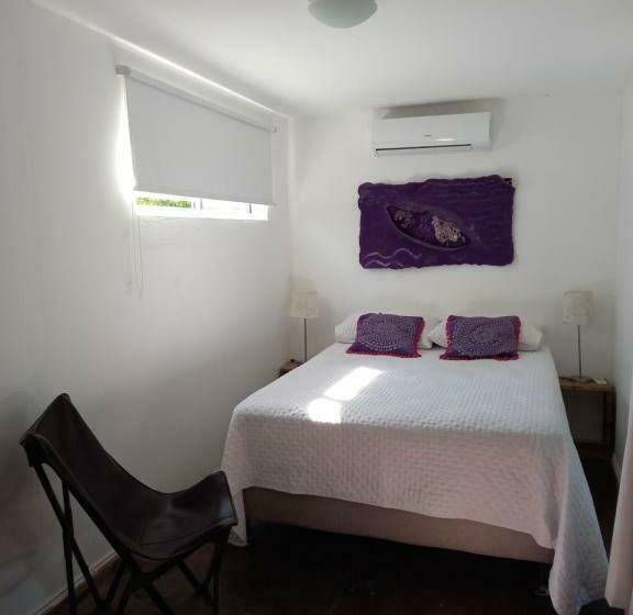 Bed & Breakfast Maramor Art Studio & Home
