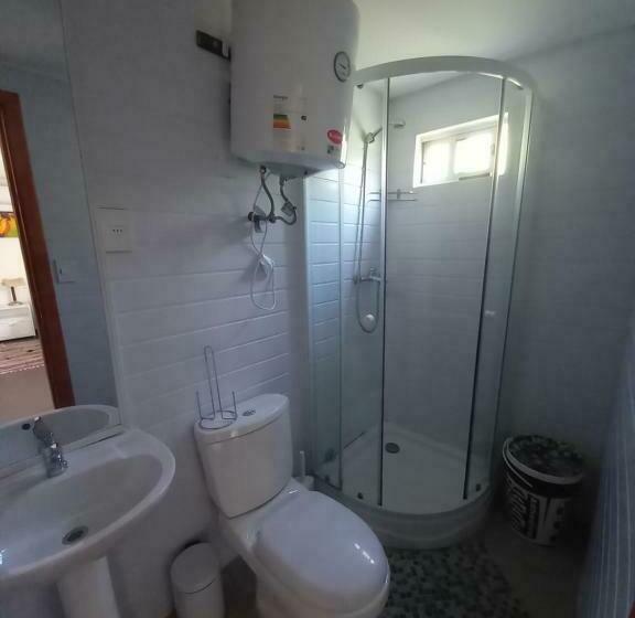 Bed & Breakfast Maramor Art Studio & Home