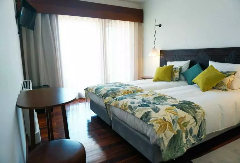 ホテル Inn Caramulo