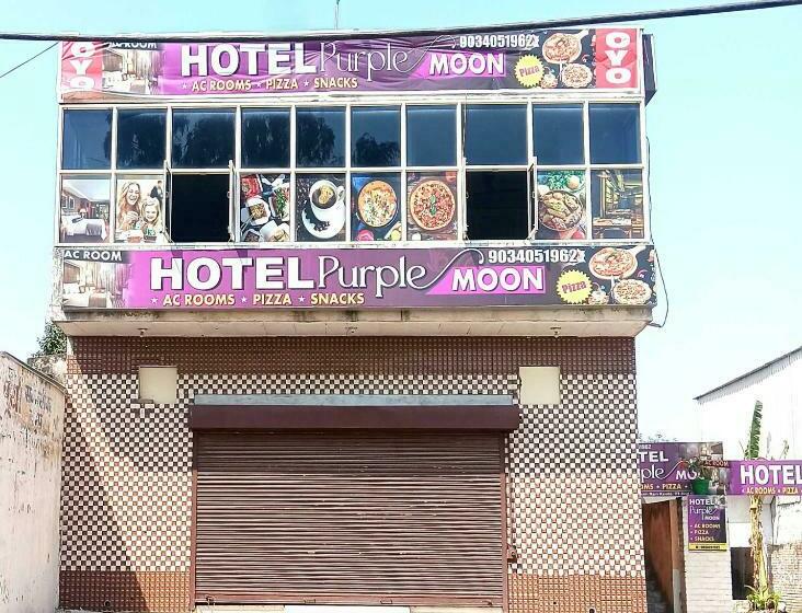 호텔 Spot On 93412  Purplemoon