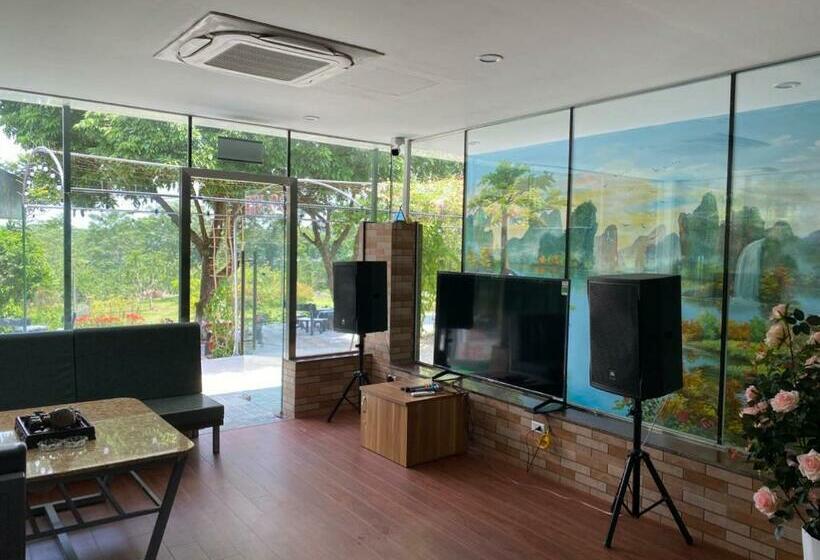 Ngan Hoa Villa Venue Travel