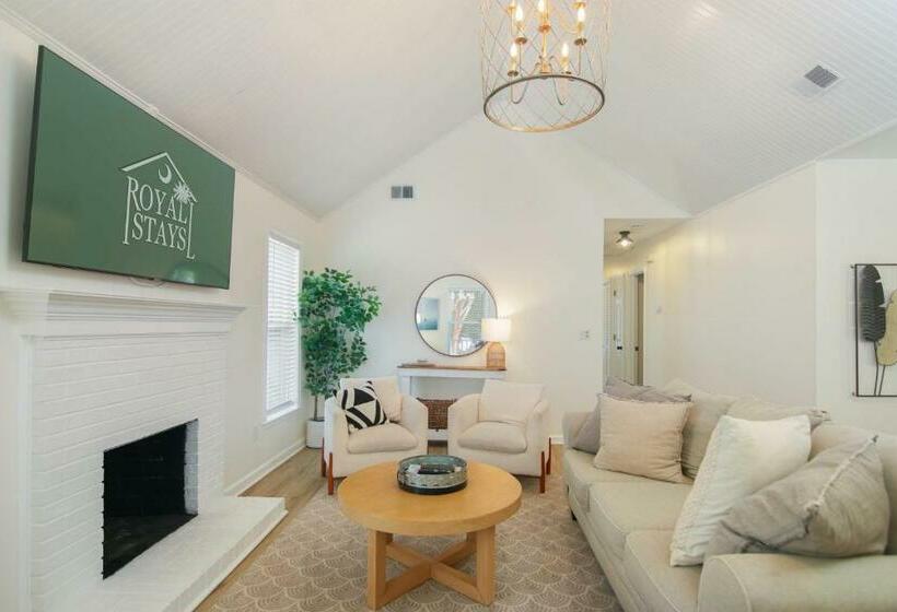 Renovated Charleston Oasis Mins To Dtwn And Beach