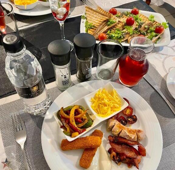 Bed & Breakfast The Catwalk Lodge