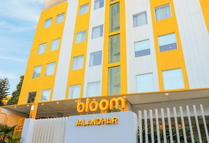 Bloom Hotel   Jalandhar