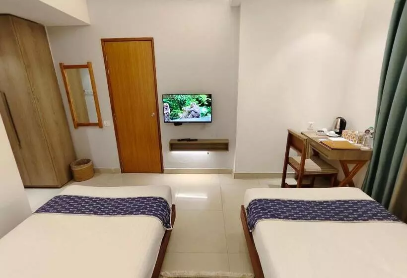 هتل Nandini
