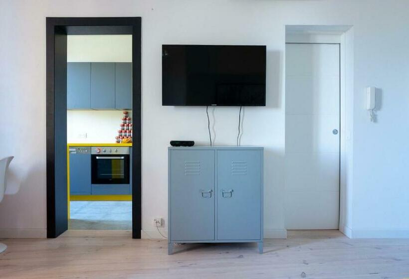 Modern Appartment In The Heart Of Cap D Antibes