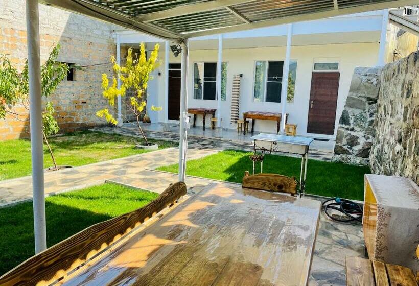 Pensionat уютный двор