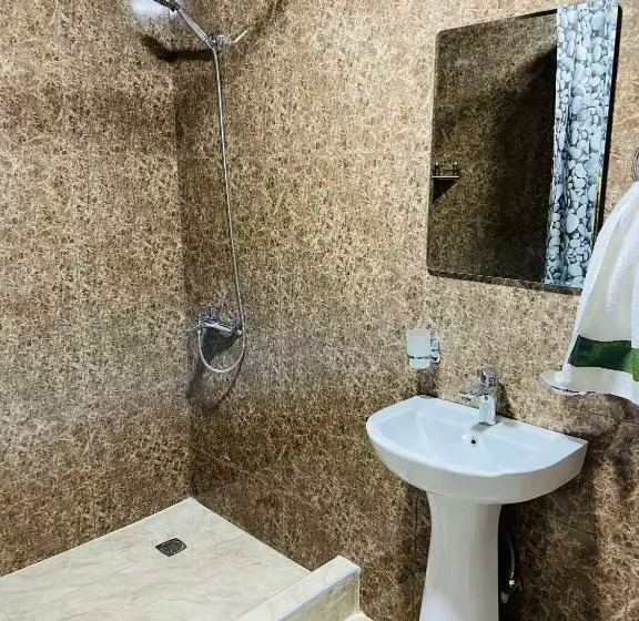 ペンション уютный двор