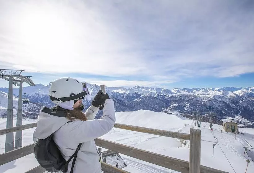 Villaggio Olimpico   Happy Rentals