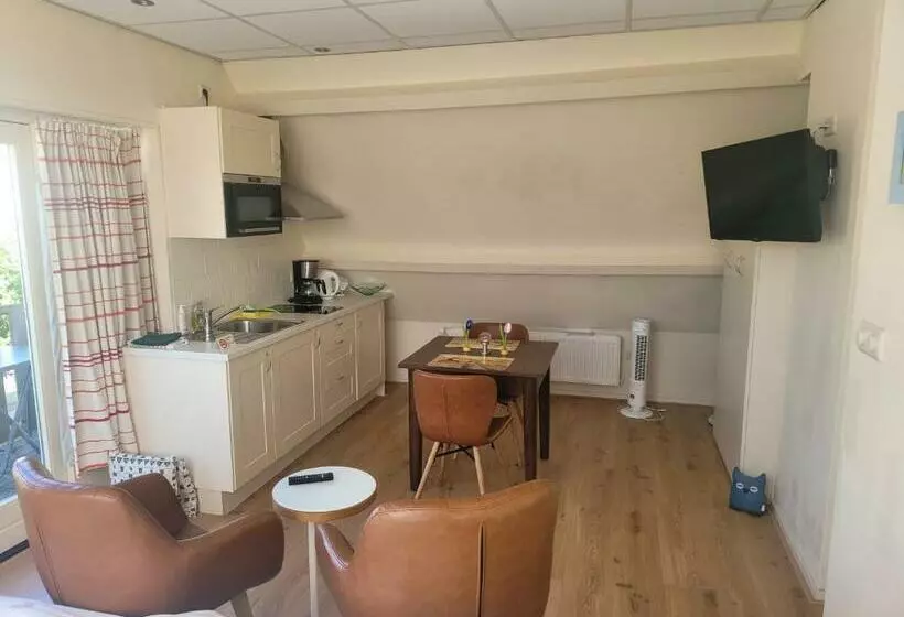 Aamiaismajoitus (B&B) Pension Canberra