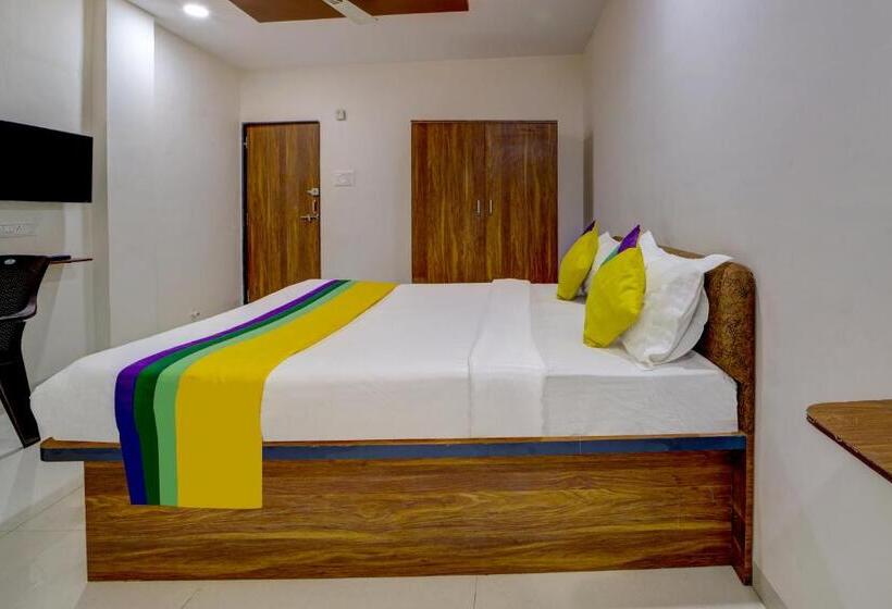 Отель O Grand Executive